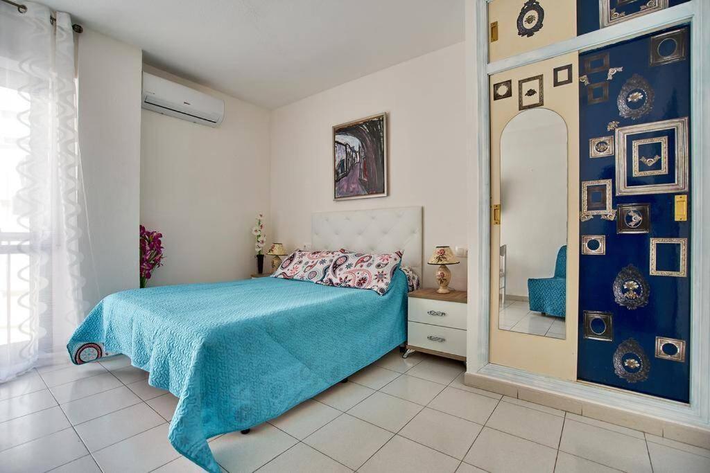Cozy Studio Apartment Near The Beach Torrevieja Exterior foto